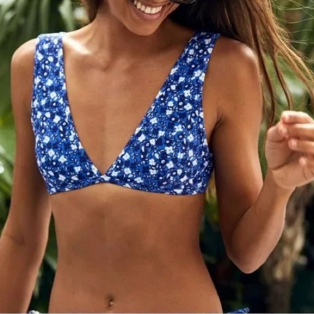 Aerie Blue Floral Bikini Top
